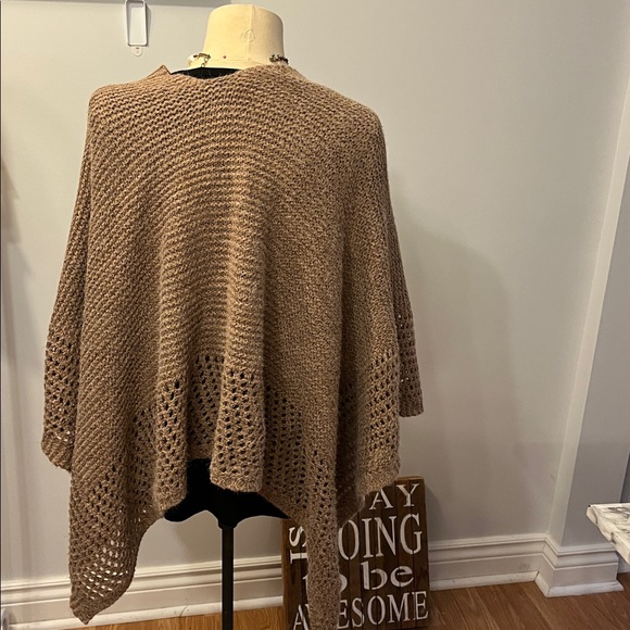 😍SHOW SPECIAL Beige Knit Wrap One Size - Picture 3 of 6
